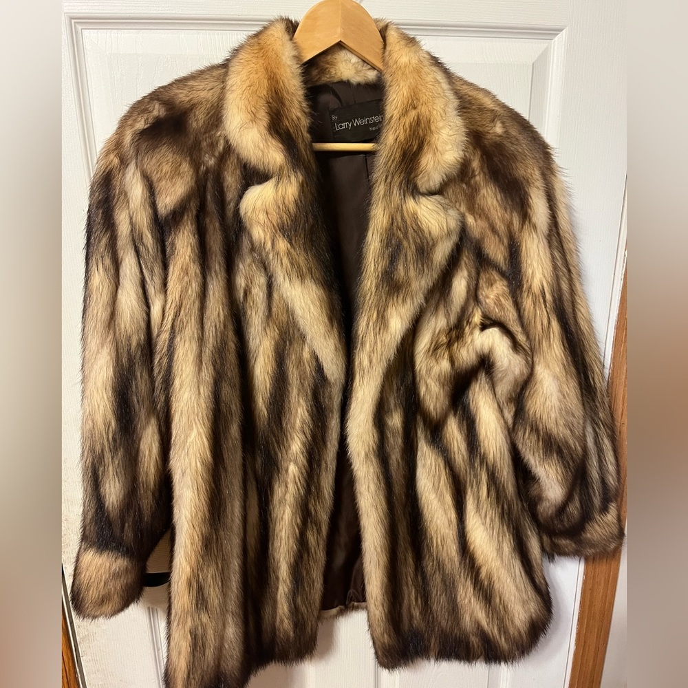 Elegant Tan and Black Larry Weinstein Fitch Fur Teddy Jacket